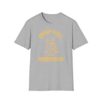 Grey t-shirt with yellow text "Snoop Dog" and dog graphic.