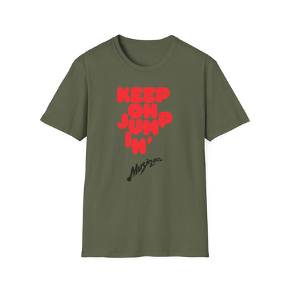Olive green t-shirt with red "KEEP ON JUMP 'N" text and black "Musique" text.