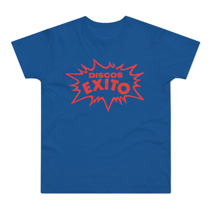 Blue t-shirt with red "DISCOS EXITO" text in a starburst design.